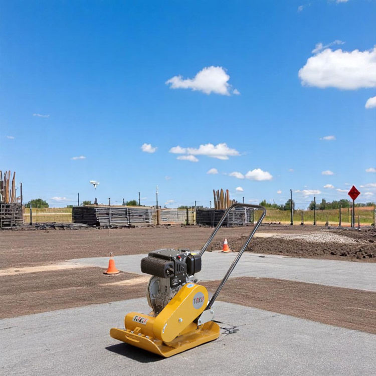 Picture of Toku TKP-110 Diesel Plate Compactor